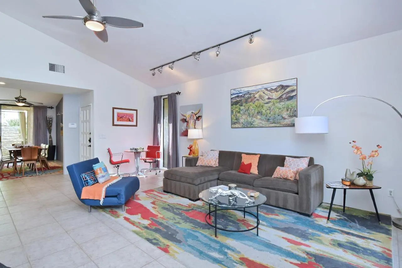 Sundance Villa Condo E Permit# 2845 Palm Springs Apartment