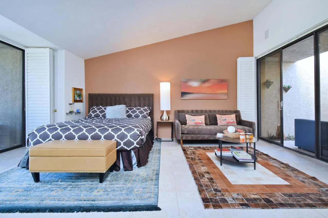Apartment Sundance Villa Condo E Permit# 2845 Palm Springs United States